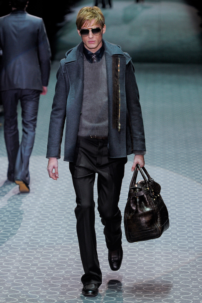 Gucci 2011 ﶬbDƬ