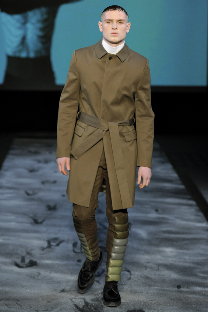 Mugler 2011 �ﶬ���b����DƬ