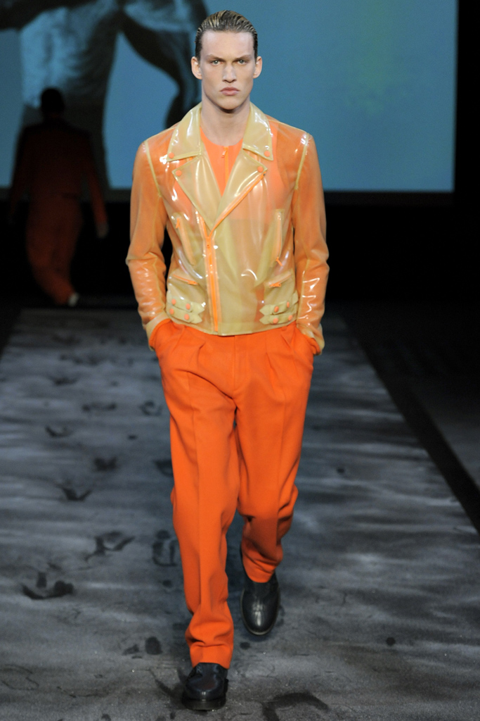 Mugler 2011 �ﶬ���b����DƬ