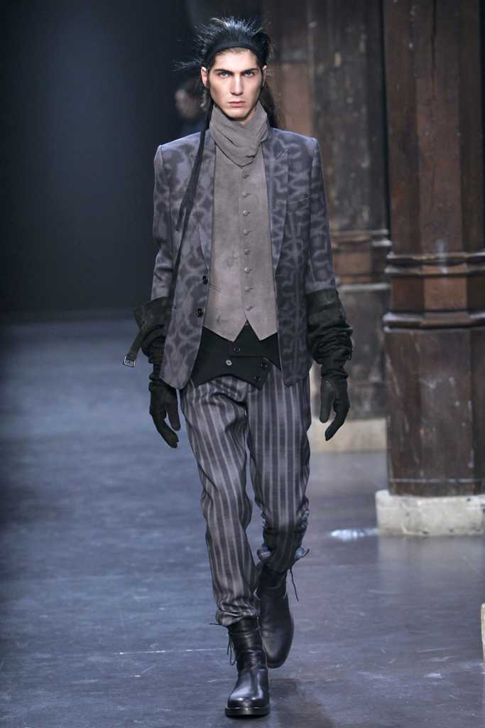 Ann Demeulemeester 2011 ﶬbDƬ