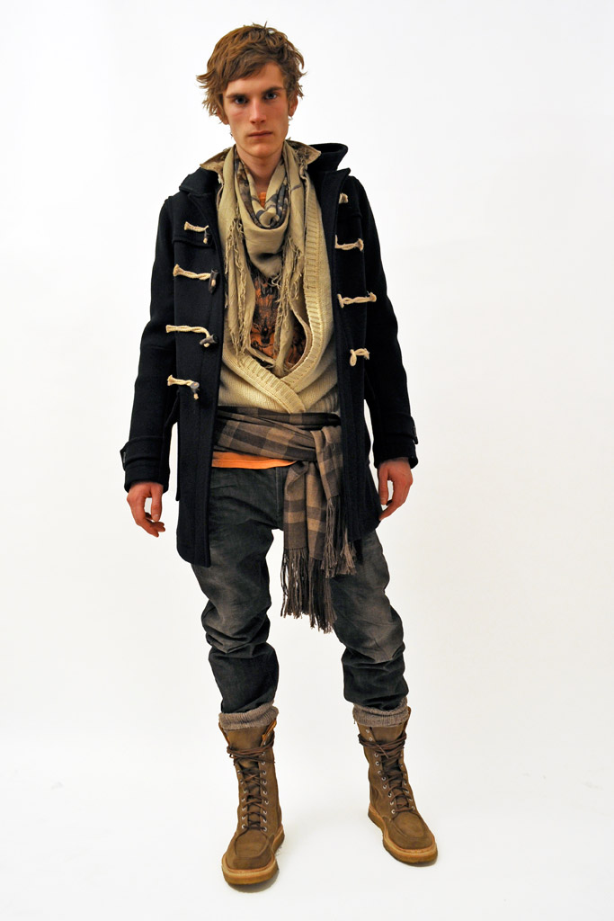 Balmain 2011 ﶬbDƬ