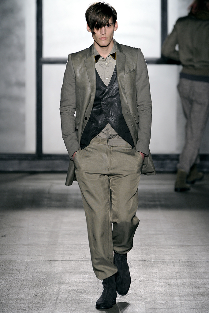 Robert Geller 2011 ﶬbDƬ