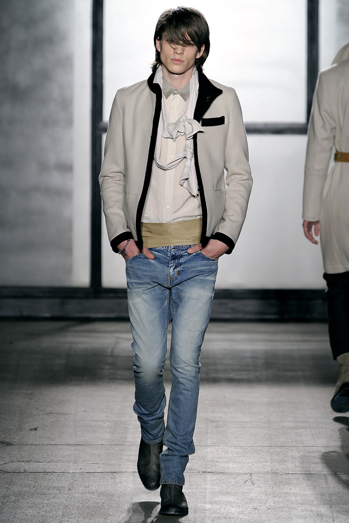 Robert Geller 2011 ﶬbDƬ