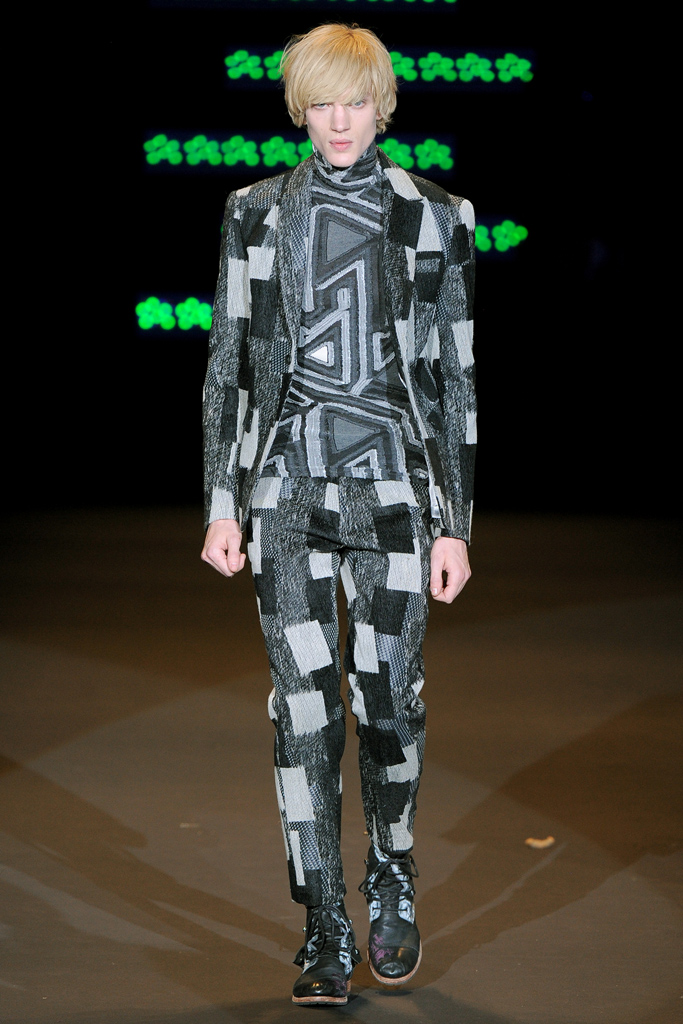 Custo Barcelona 2011 ﶬbDƬ