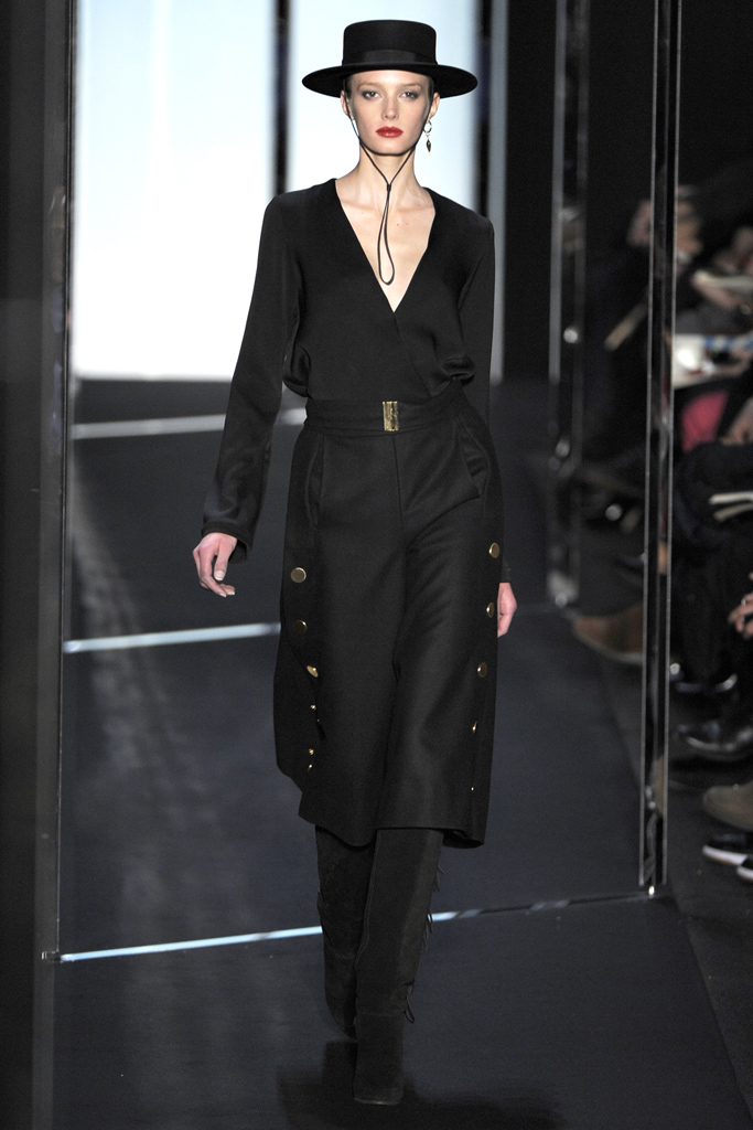 Diane von Furstenberg 2011 秋冬成衣高清圖片