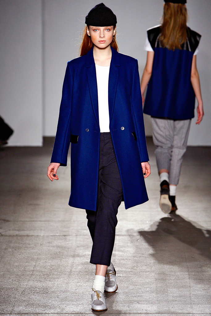 Karen Walker 2011  ﶬ¸DƬ