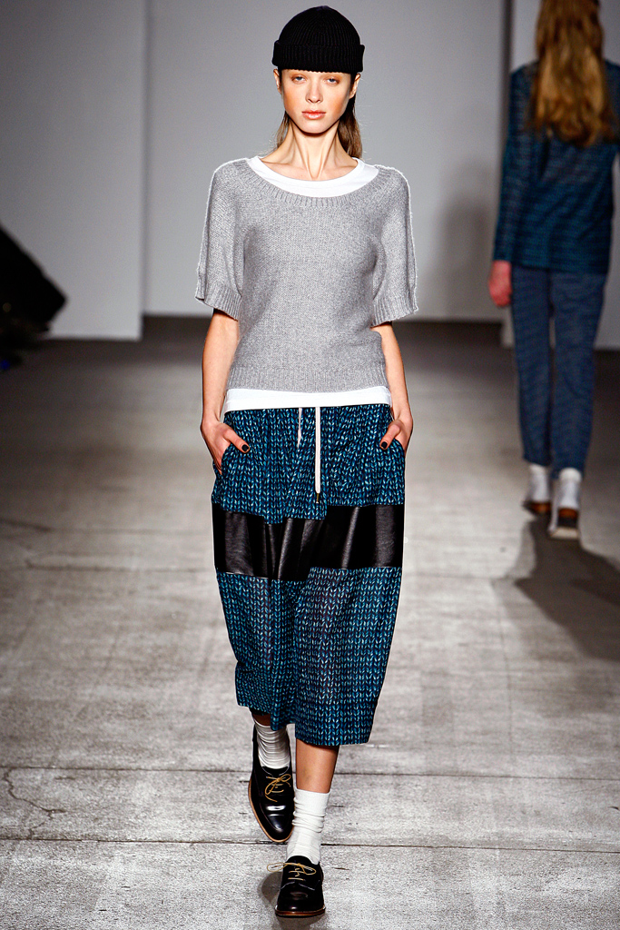 Karen Walker 2011  ﶬ¸DƬ