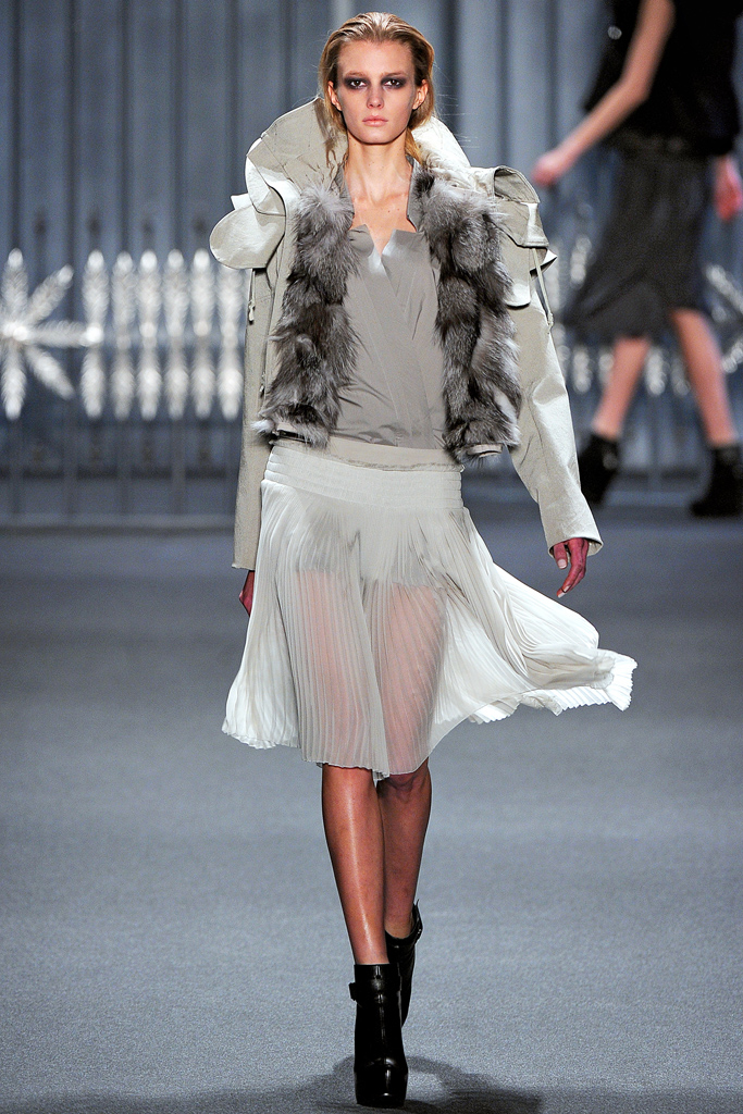 Vera Wang 2011 ﶬ¸DƬ