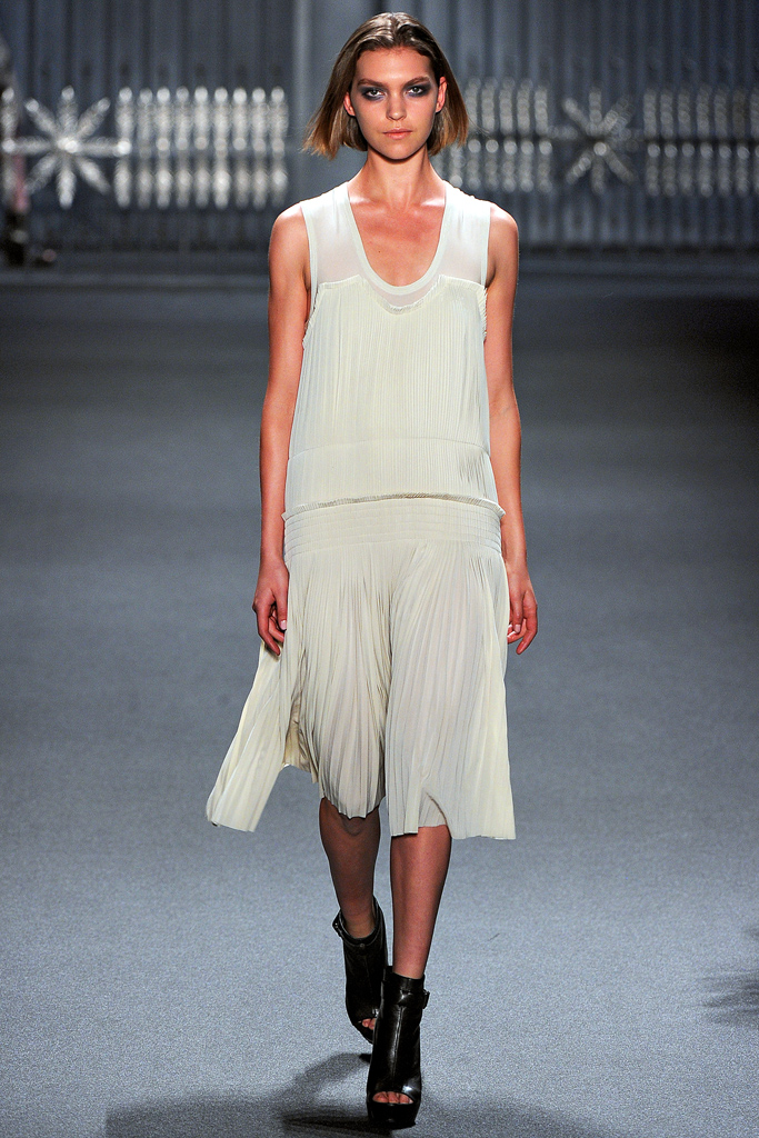 Vera Wang 2011 ﶬ¸DƬ