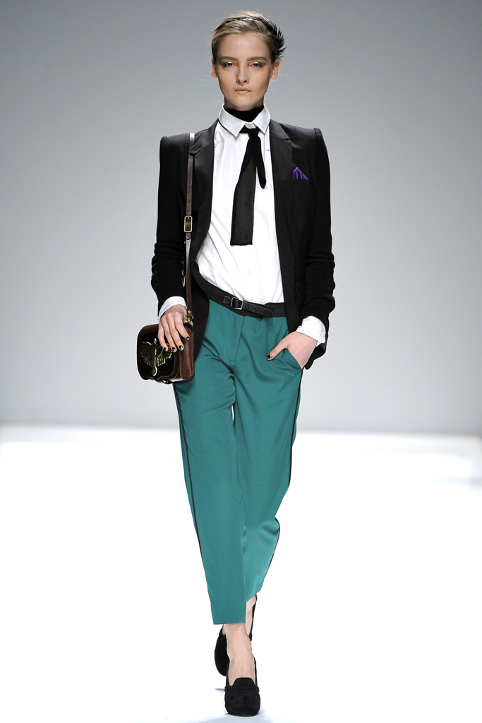 Yigal Azrouel  2011 ﶬ¸DƬ