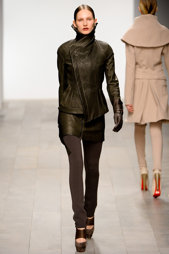 Todd Lynn 2011ﶬ¸DƬ