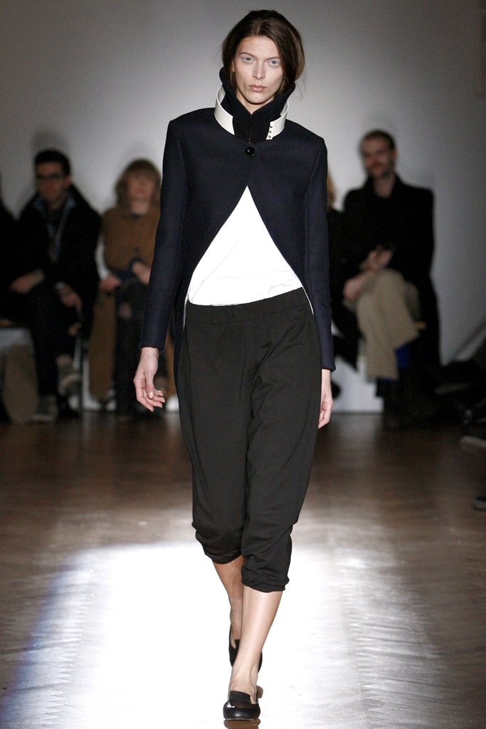 Thomas Tait 2011ﶬ¸DƬ