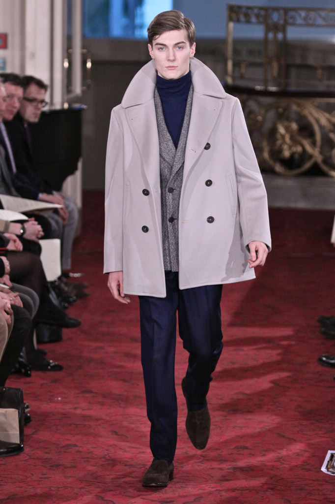 E. Tautz 2011ﶬ¸DƬ