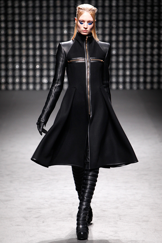 Gareth Pugh 2011ﶬ¸DƬ