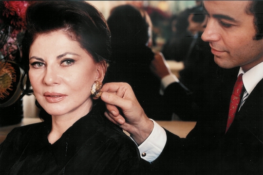 Alexandre Zouari֪˸DƬ