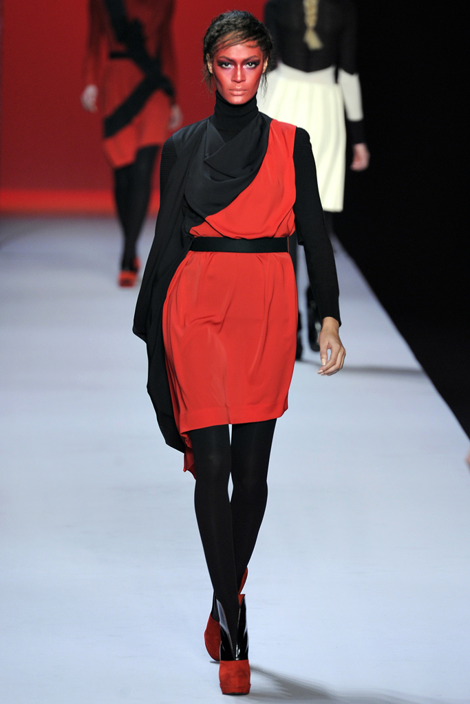 Viktor & Rolf 2011ﶬ DƬ
