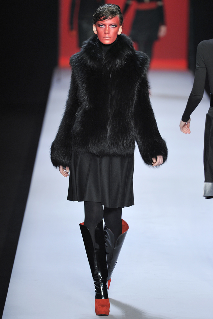 Viktor & Rolf 2011ﶬ DƬ