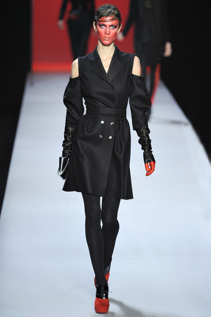 Viktor & Rolf 2011ﶬ DƬ