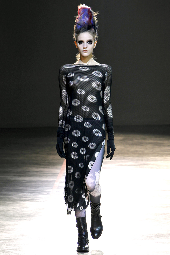 Yohji Yamamoto 2011秋冬成衣