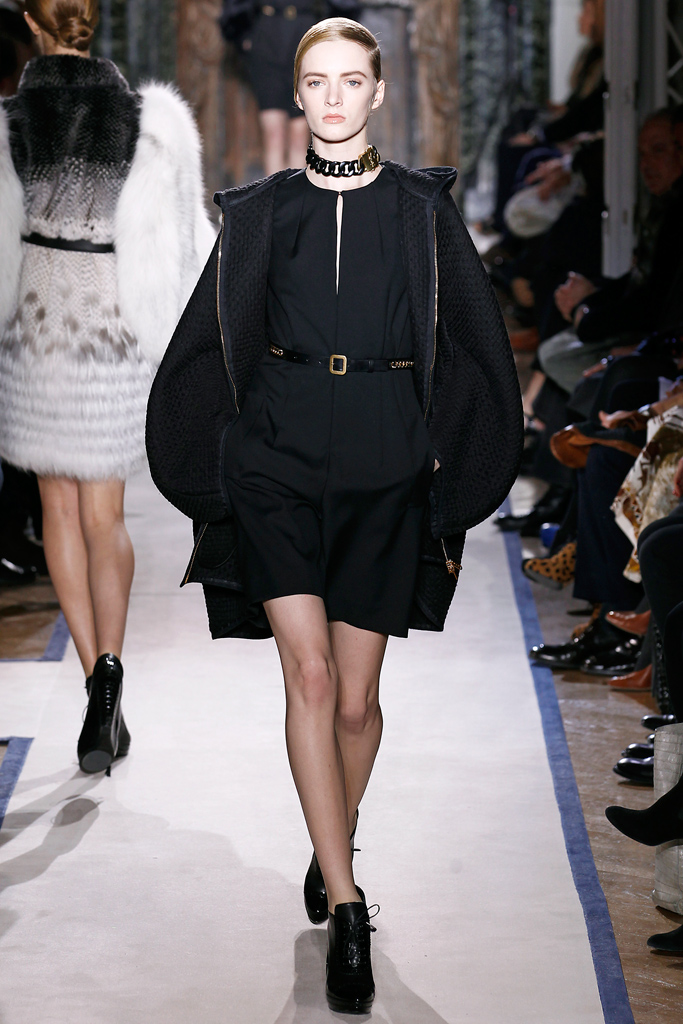 Yves Saint Laurent 2011秋冬成衣高清圖片