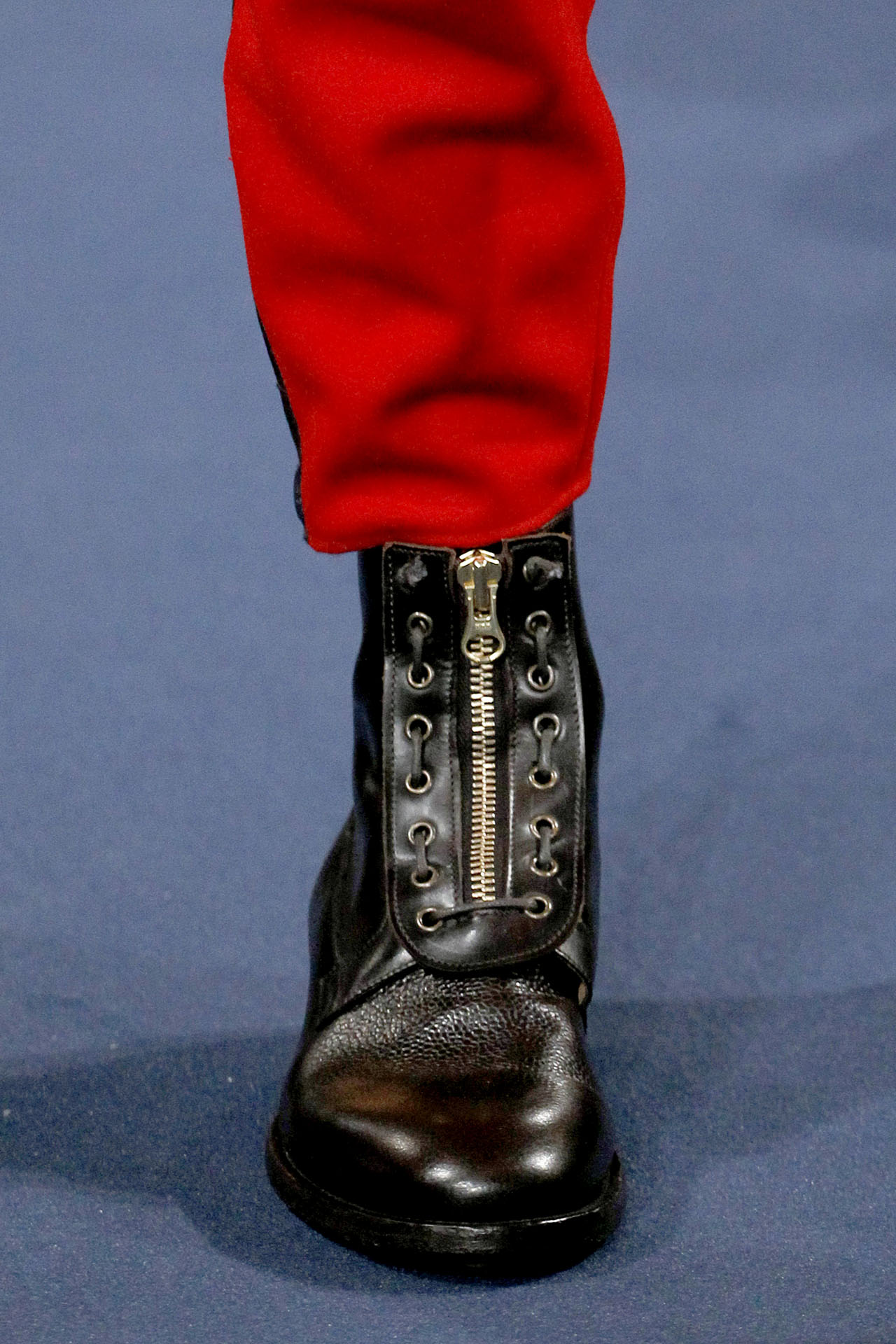 Alexander McQueen 2011ﶬ(x)(ji)DƬ