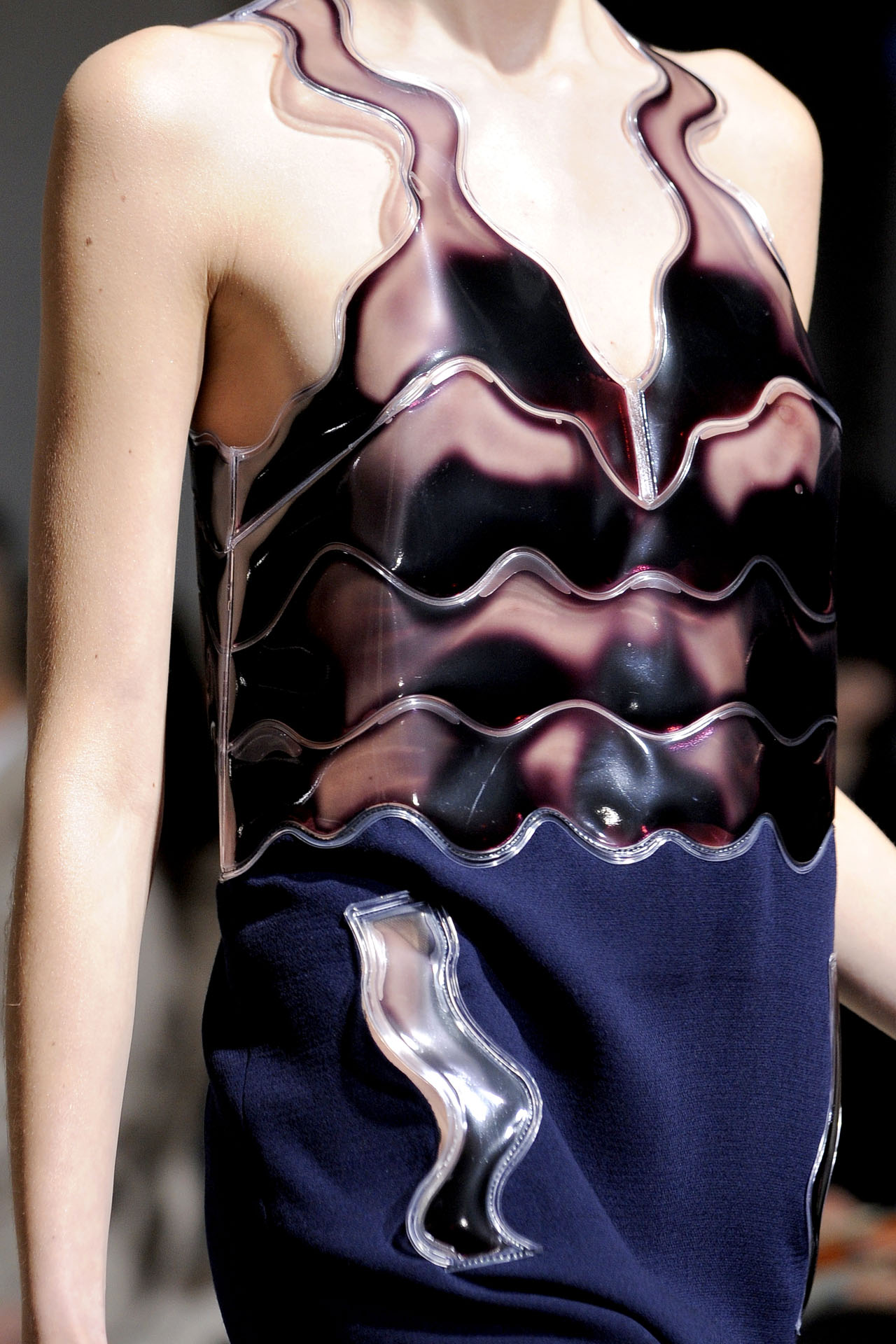 Christopher Kane 2011ﶬ(x)(ji)DƬ