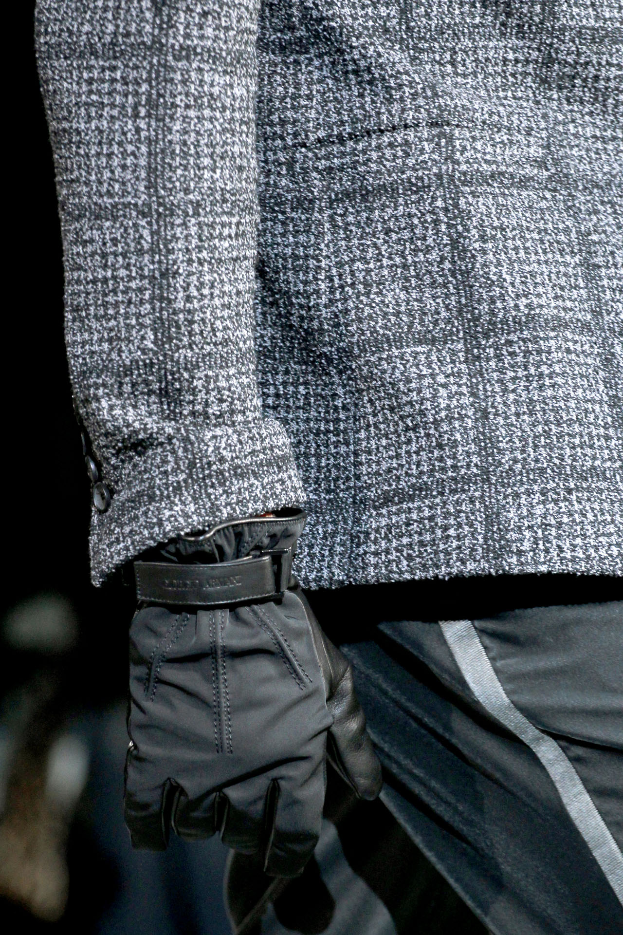 Giorgio Armani 2011ﶬb(x)(ji)DƬ