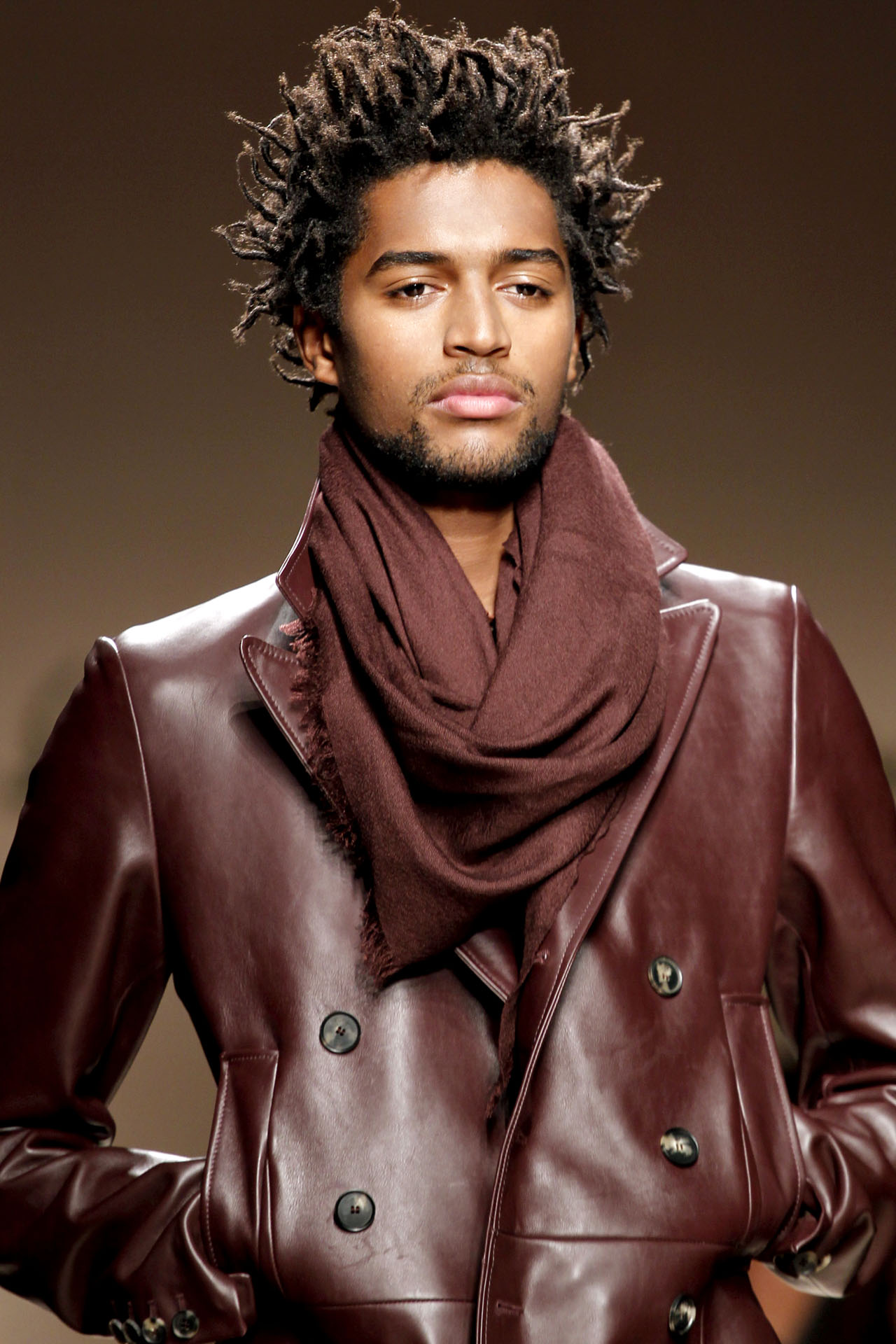 Salvatore Ferragamo 2011ﶬbDƬ