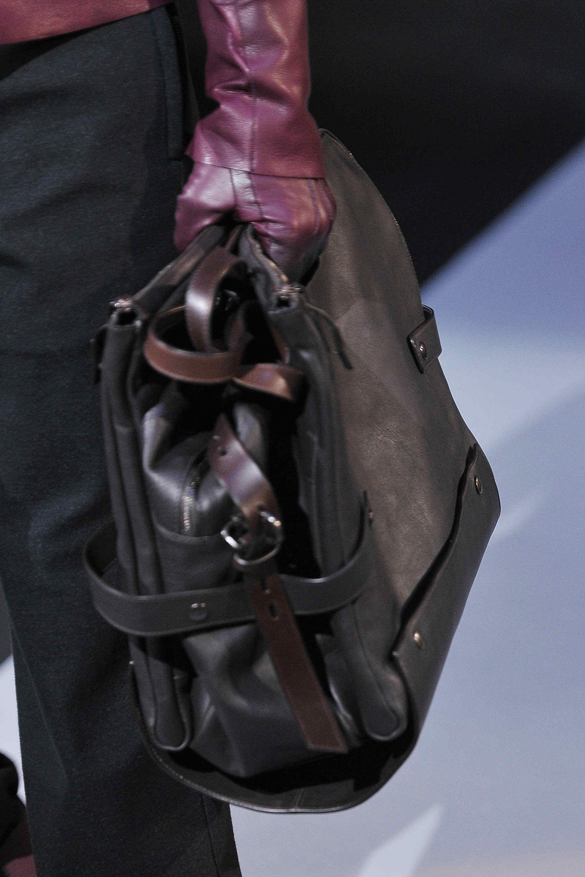 Emporio Armani 2011ﶬbDƬ