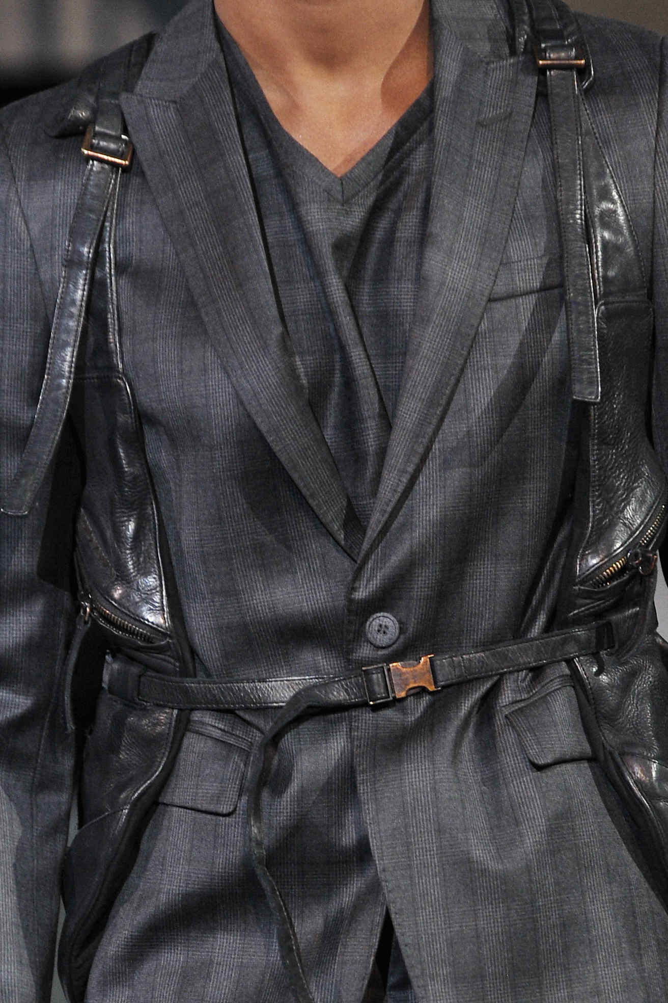 Emporio Armani 2011ﶬbDƬ