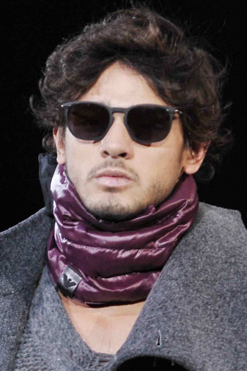 Emporio Armani 2011ﶬbDƬ