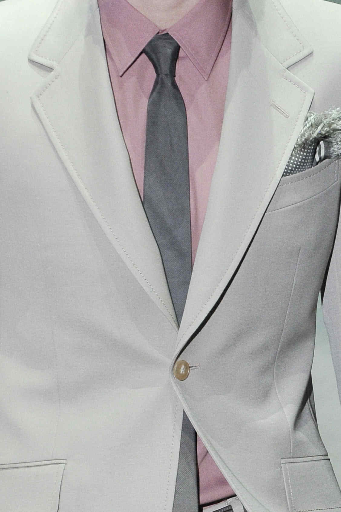 Gucci 2011ﶬbDƬ