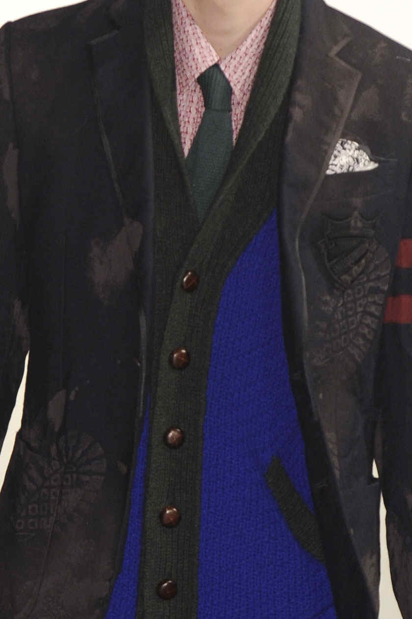 Moschino 2011ﶬbDƬ