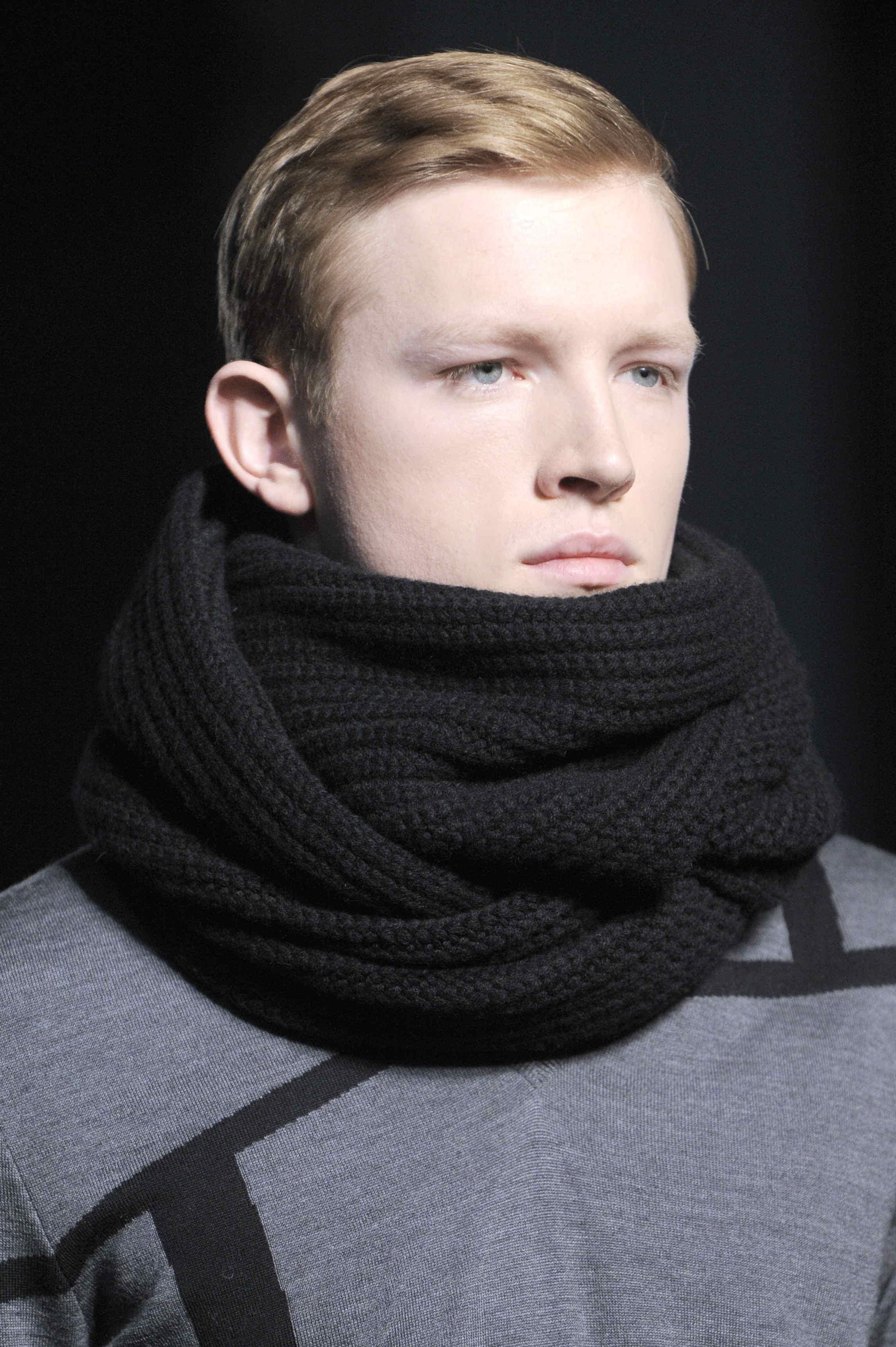 Simon Spurr 2011ﶬbDƬ