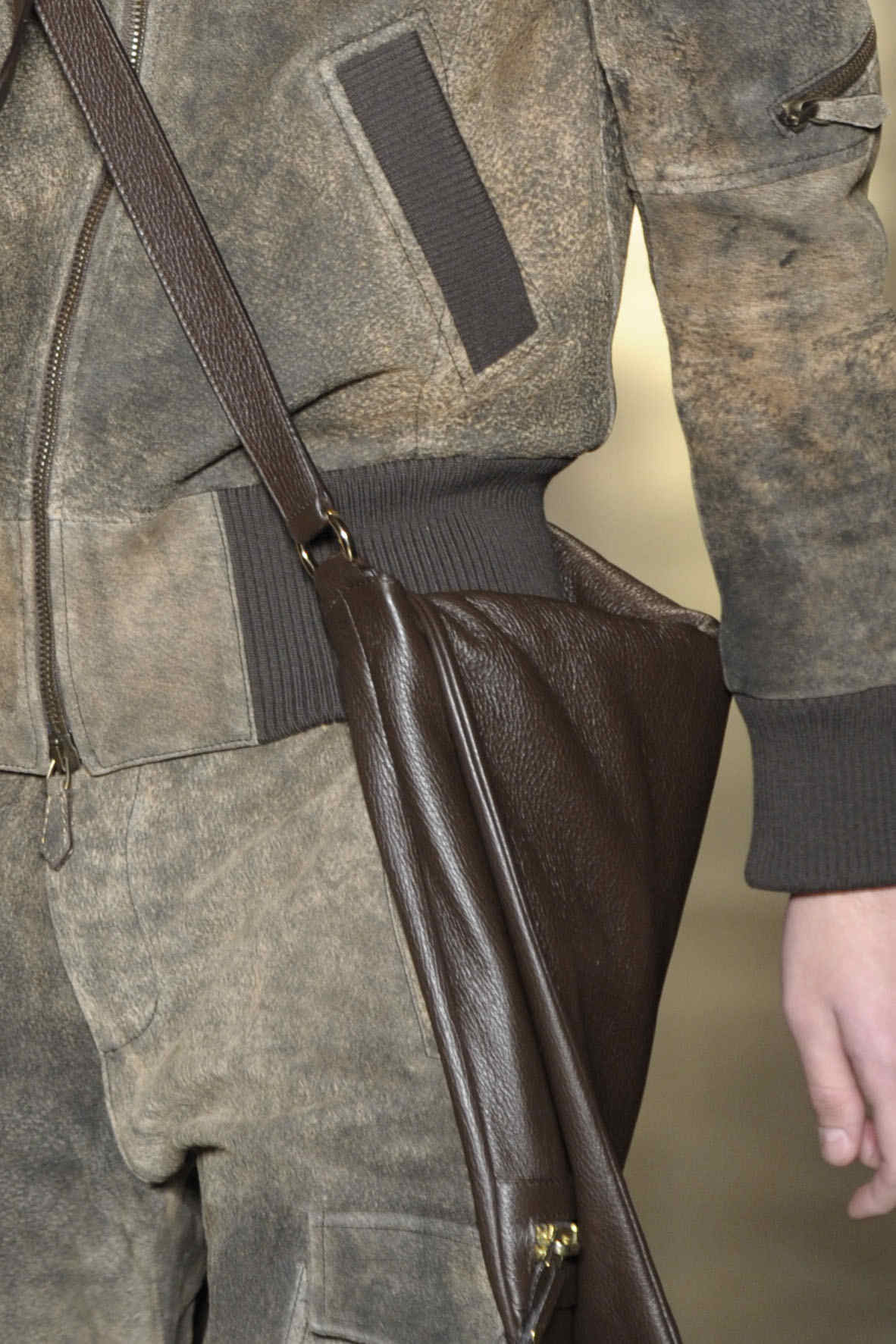 Trussardi 2011ﶬbDƬ