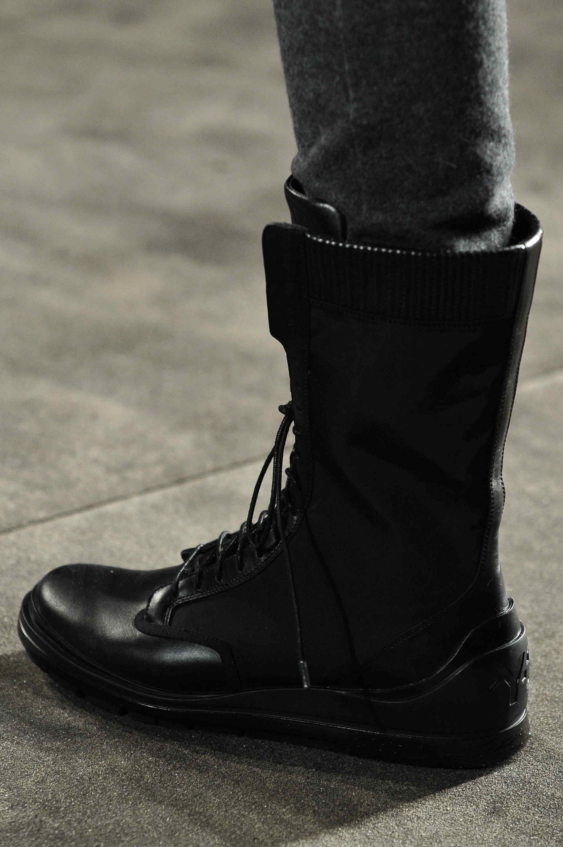 Y-3 2011ﶬʿЬĸDƬ