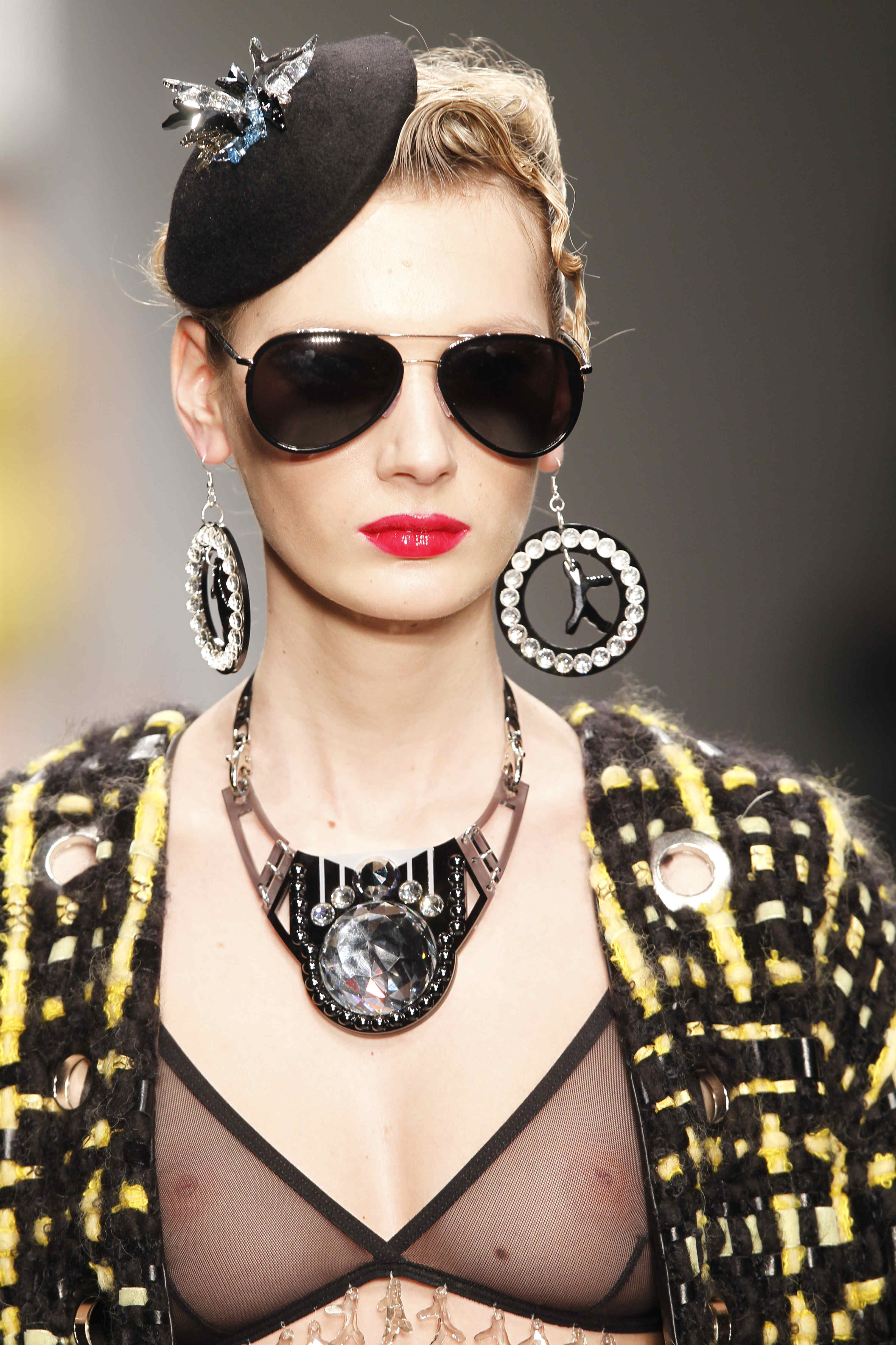Holly Fulton 2011ﶬŮʿDƬ