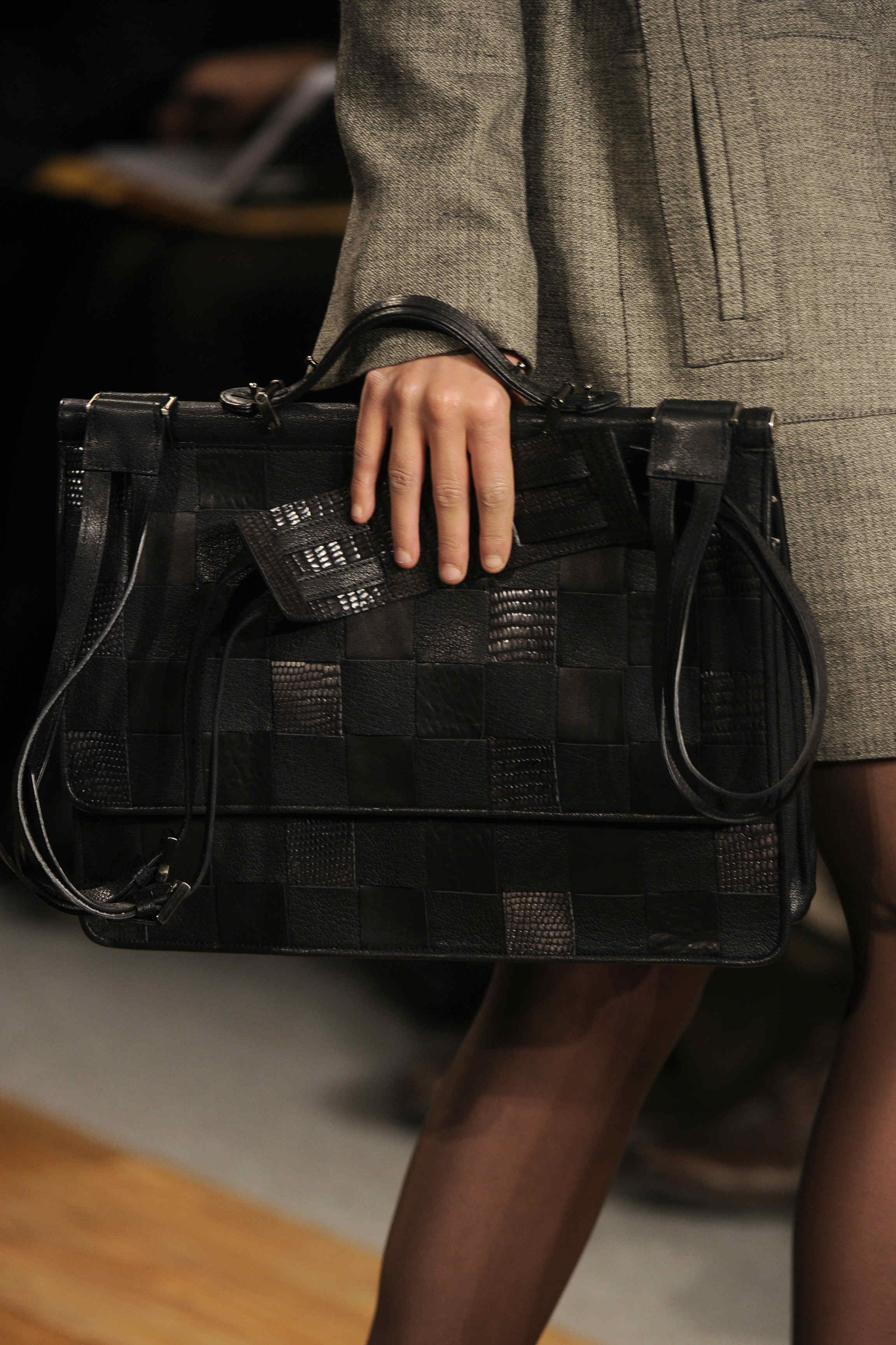 Max Azria 2011ﶬŮʿDƬ