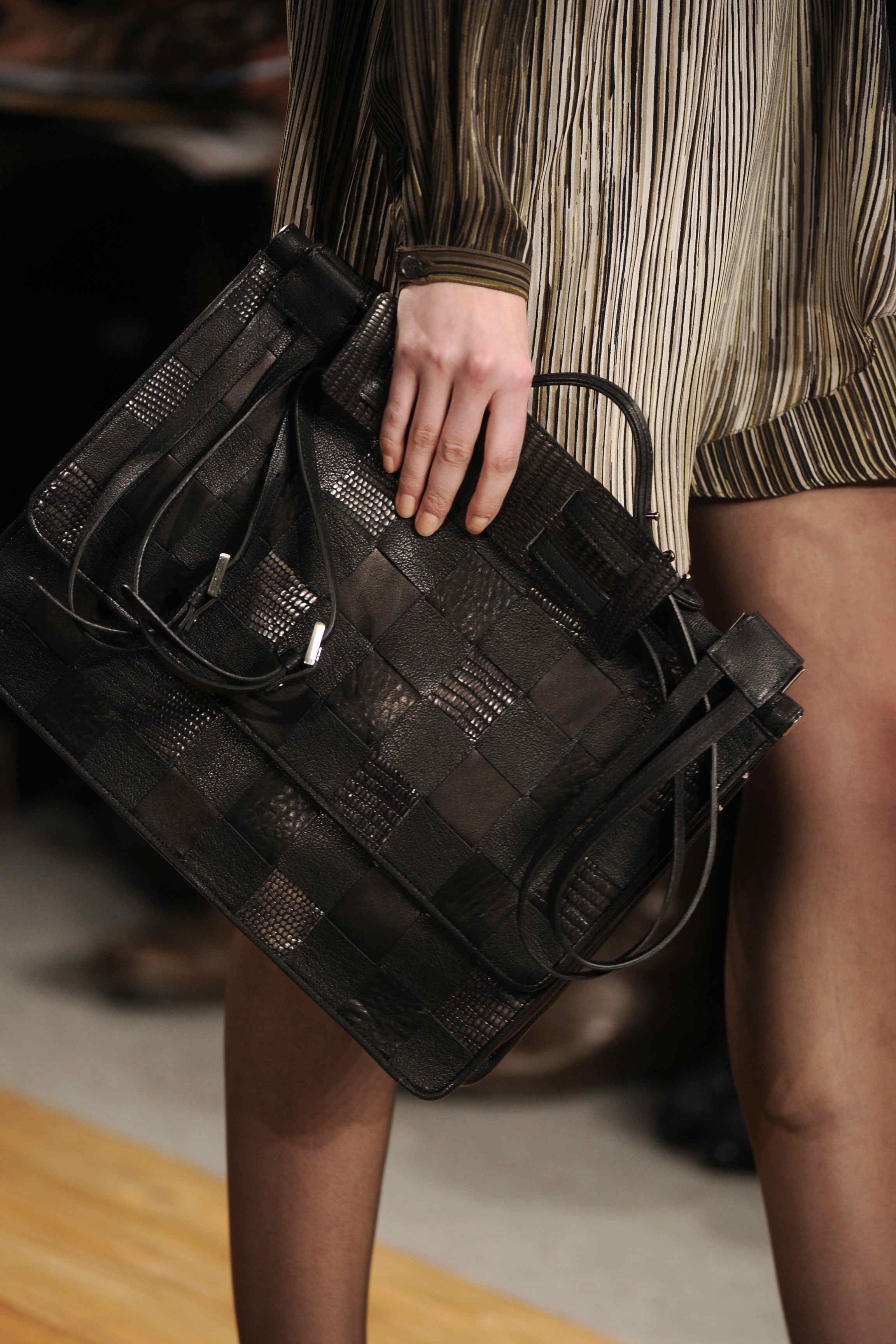 Max Azria 2011秋冬女士配件