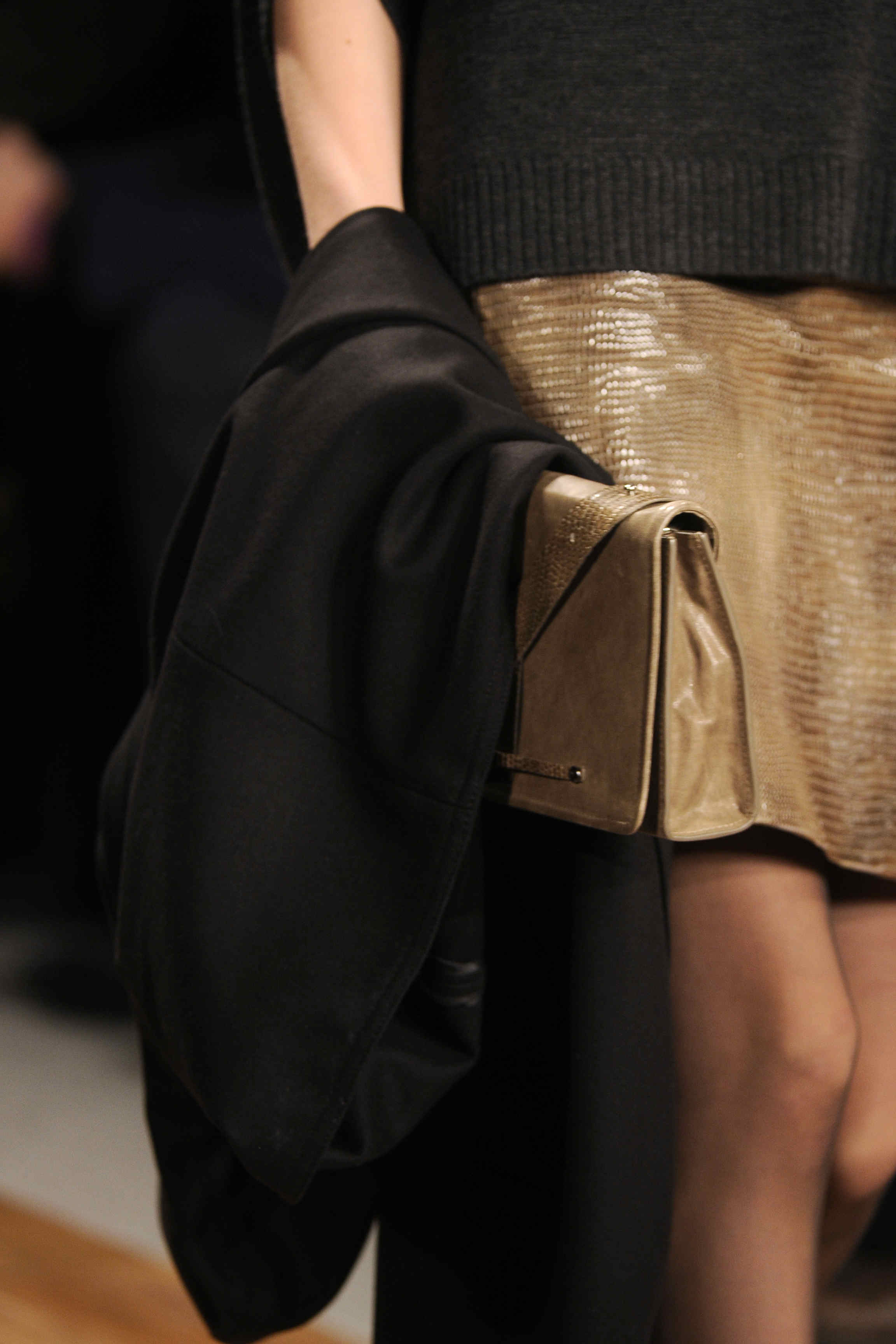 Max Azria 2011ﶬŮʿDƬ