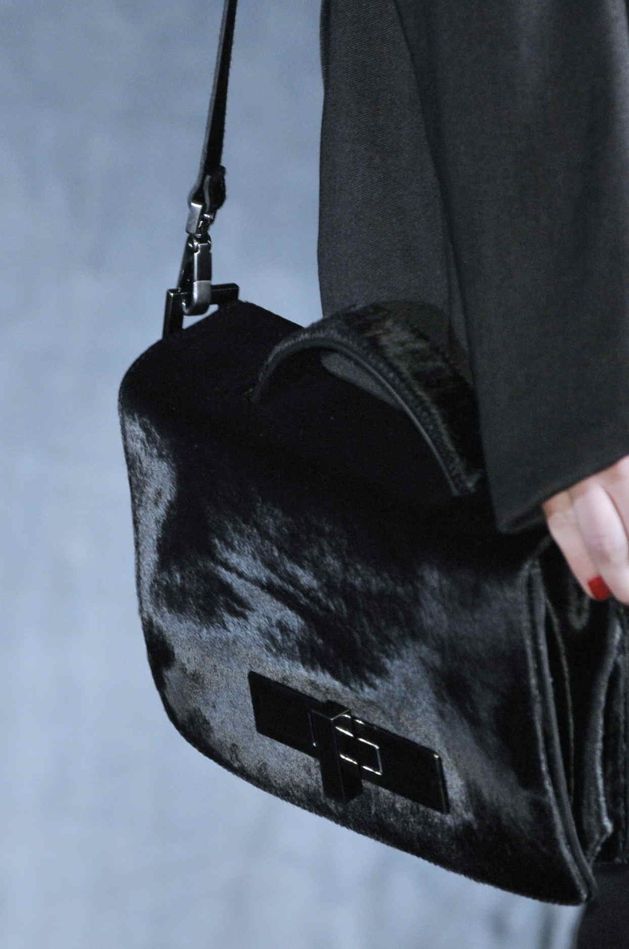 Theyskens Theory 2011ﶬŮʿDƬ