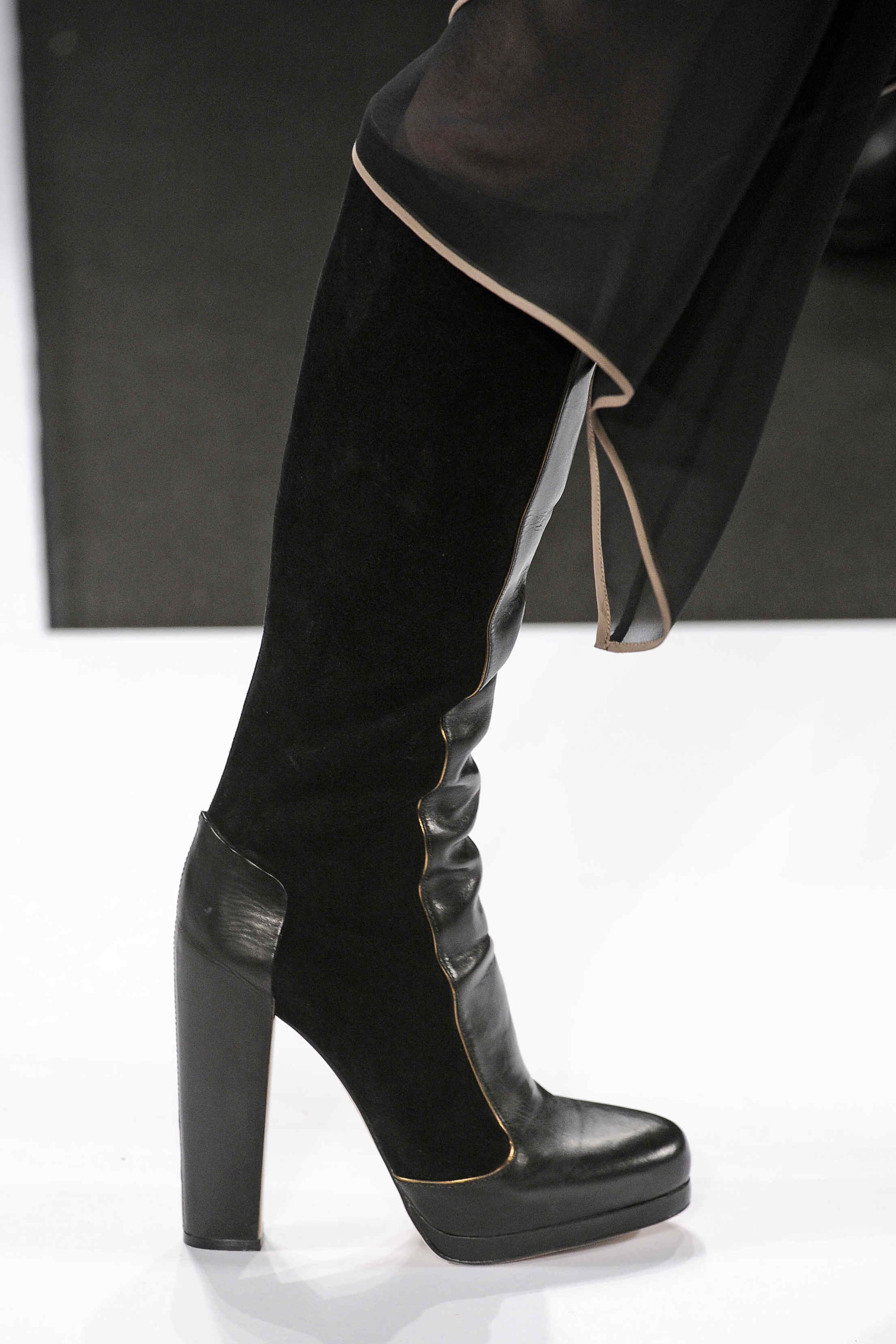 BCBG Max Azria 2011ﶬŮʿЬĸDƬ