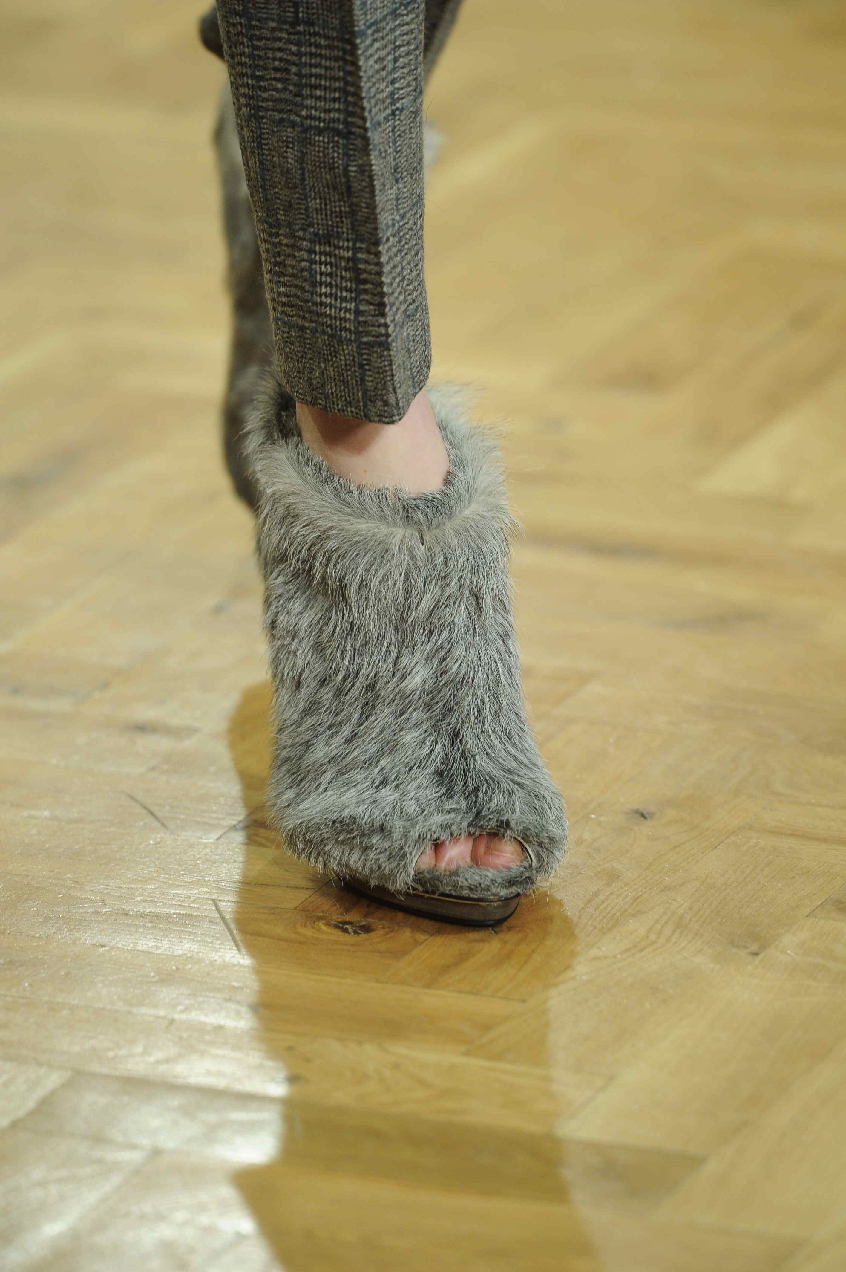 Pringle of Scotland 2011�ﶬŮʿЬ�ĸ���DƬ