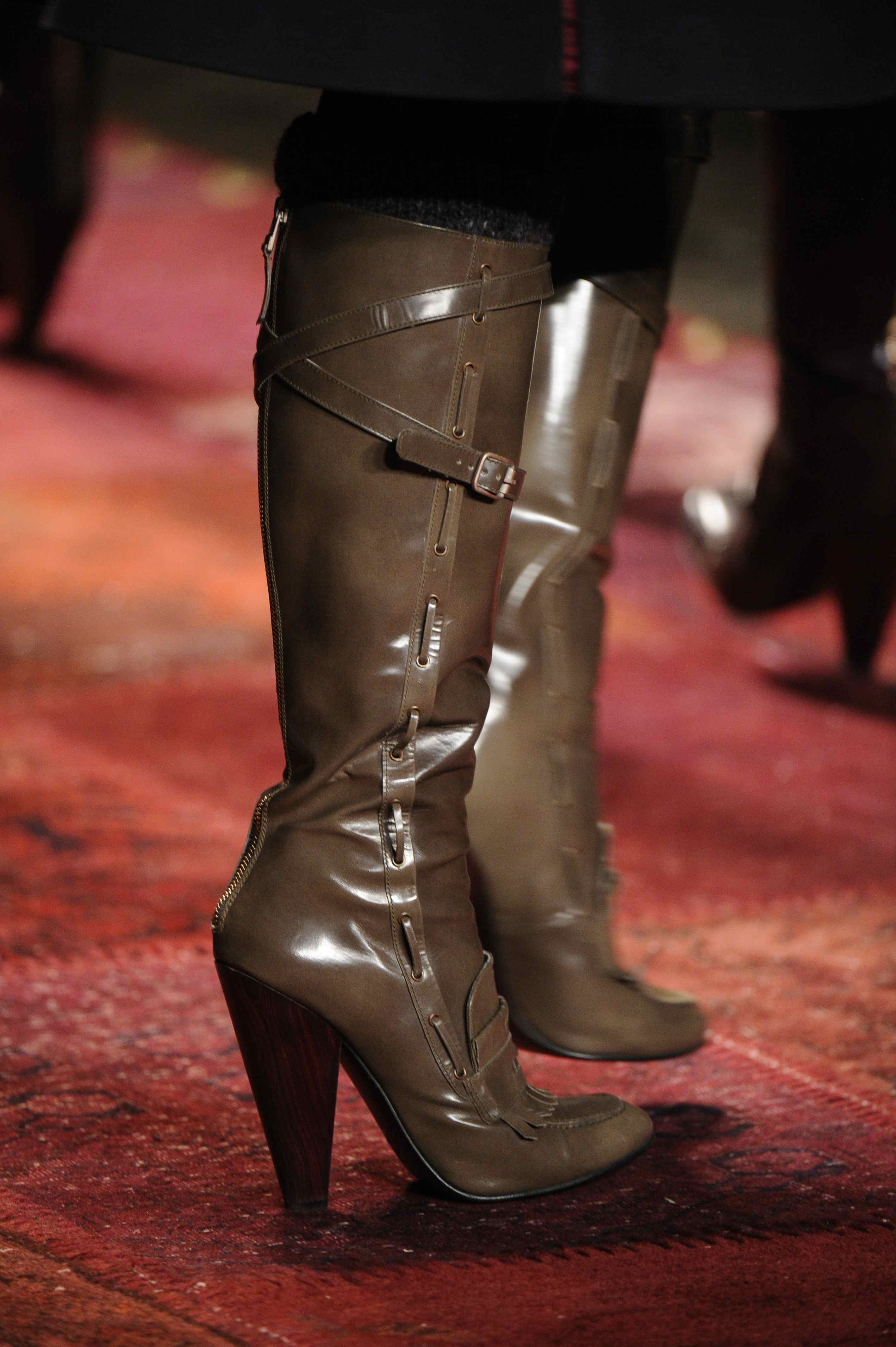 Tommy Hilfiger 2011ﶬŮʿЬĸDƬ