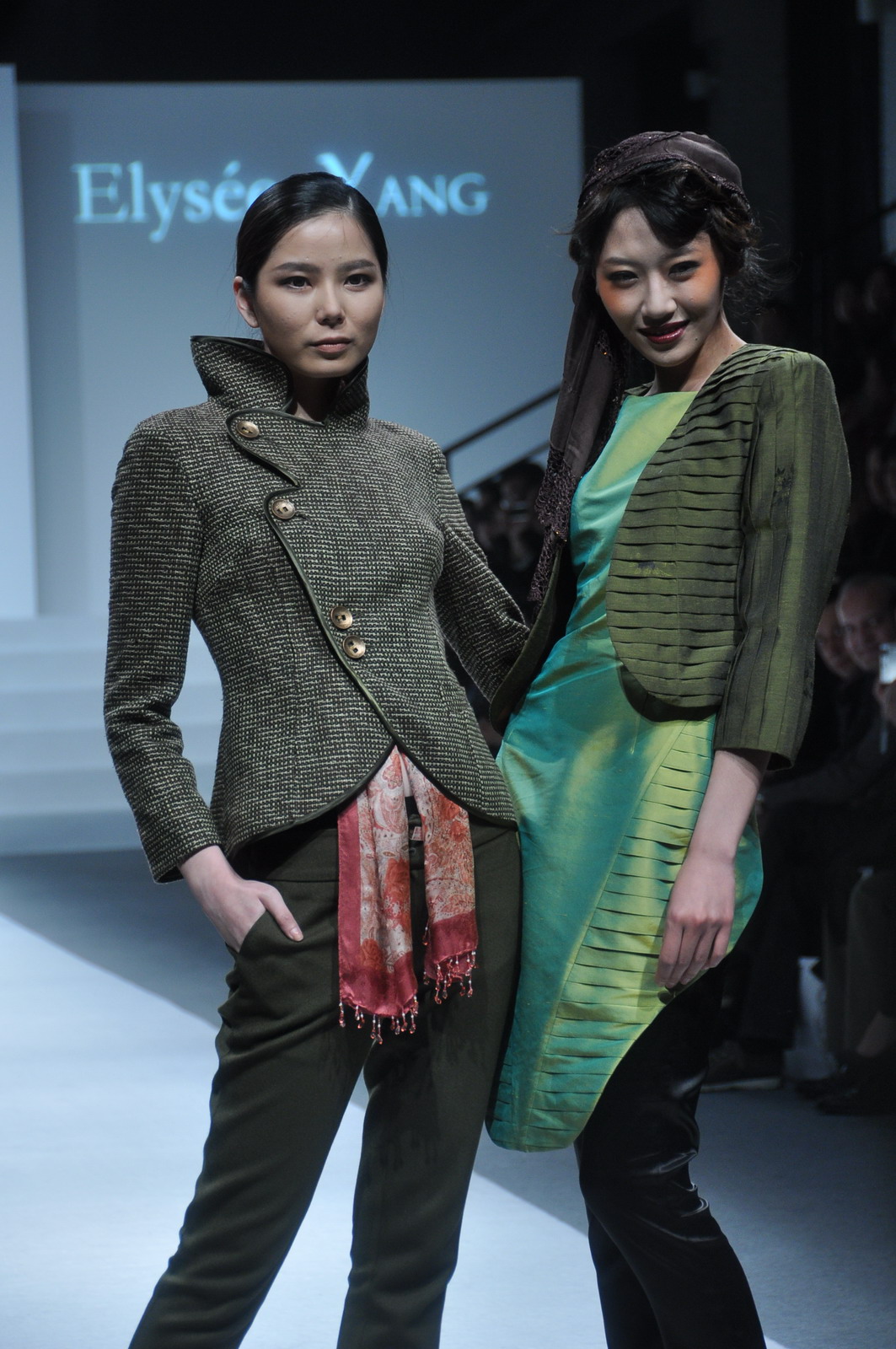 Elysee YANG 2011ﶬDƬ