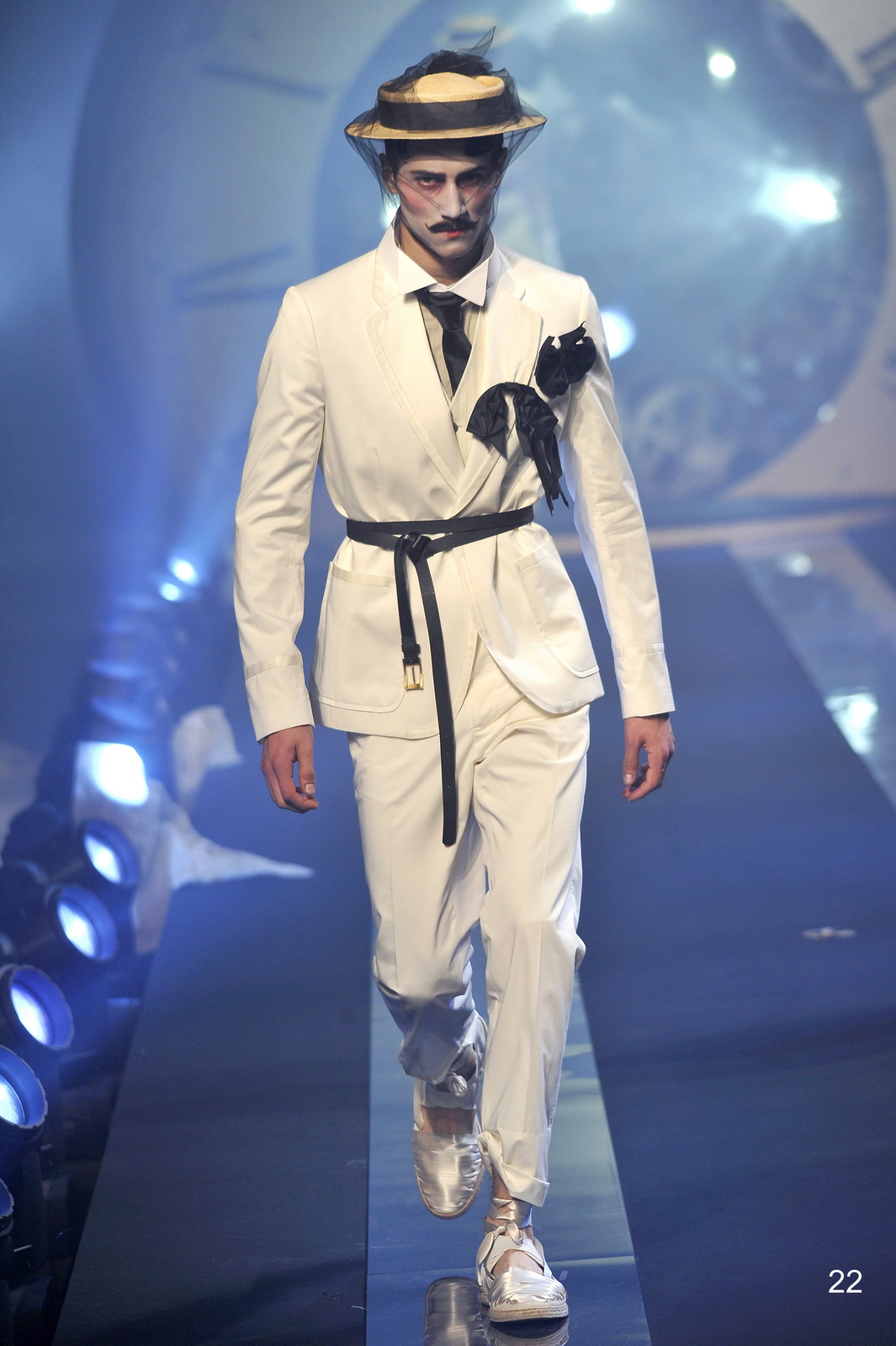 John Galliano 11�������b����DƬ