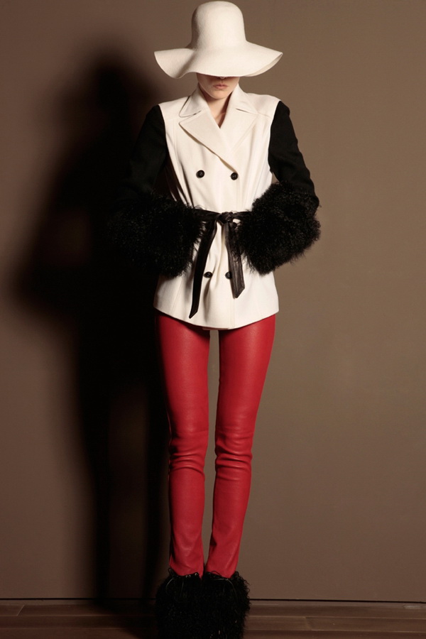 Trussardi 1911 2011ﶬ LookBookDƬ