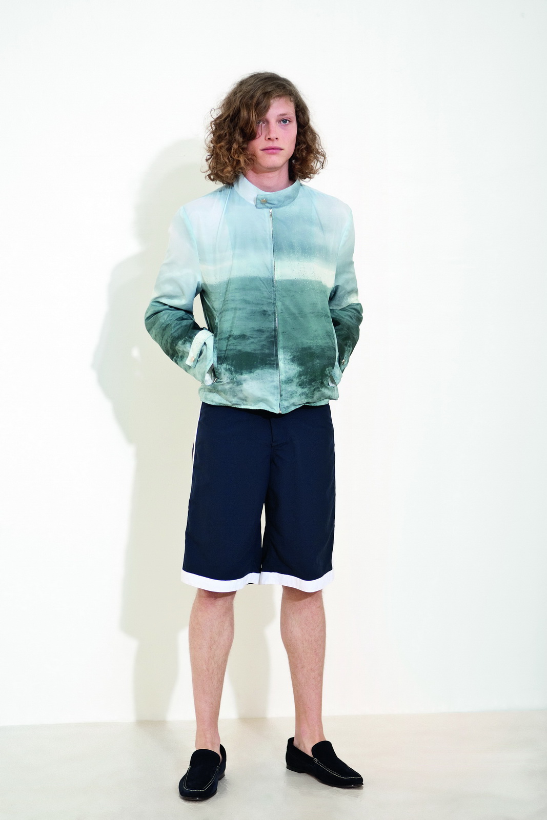 agnes. B 2011�������bϵ�и���DƬ