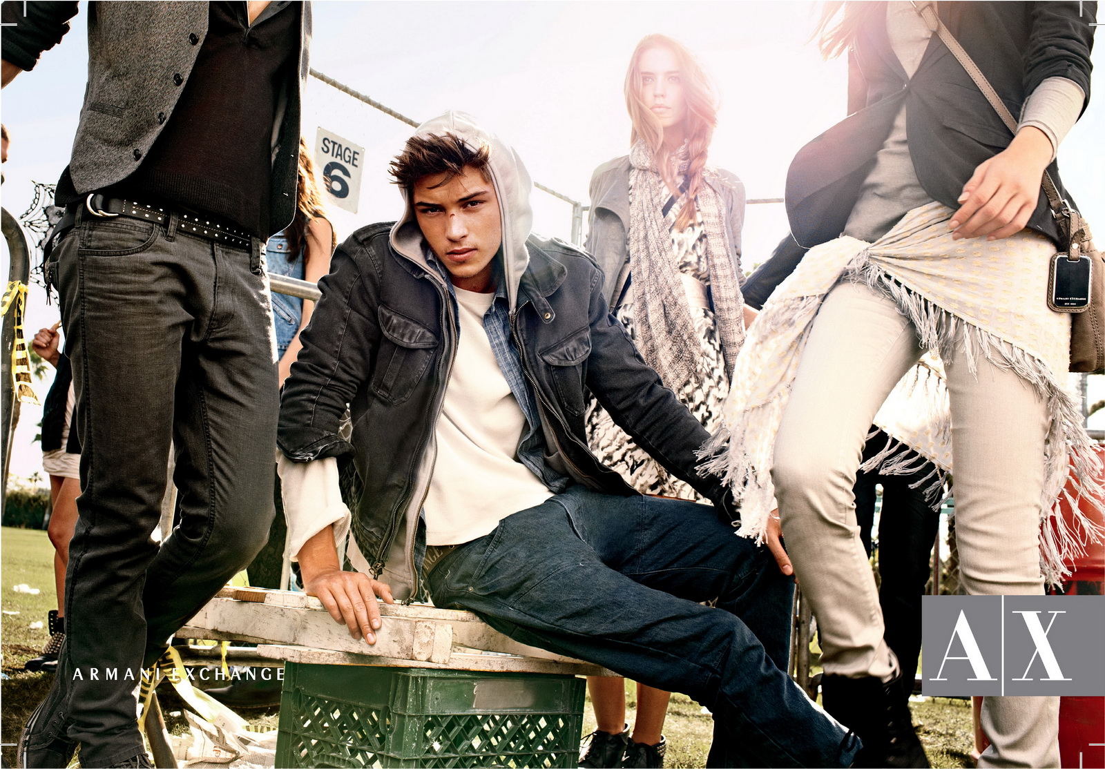ARMANI EXCHANGE 2011ďVDƬ