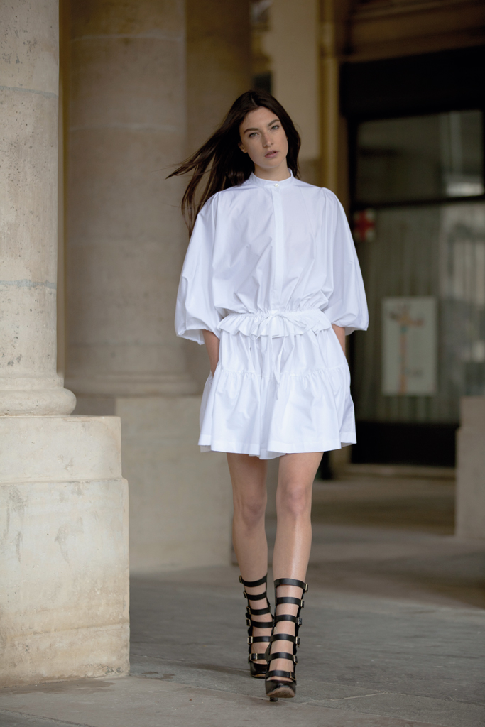 Chloe 2012紺ϵиDƬ